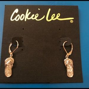 Cookie Lee flip flop earrings